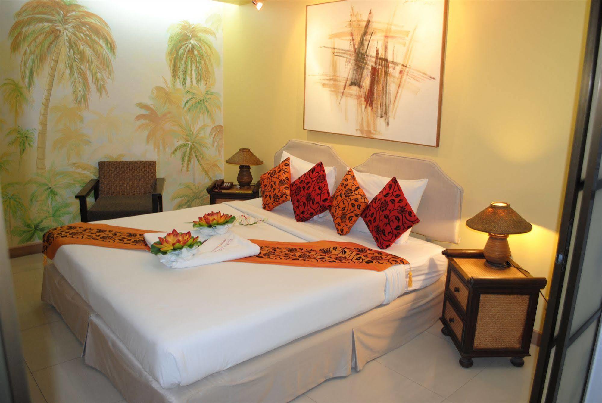 Pasadena Lodge Pattaya Luaran gambar