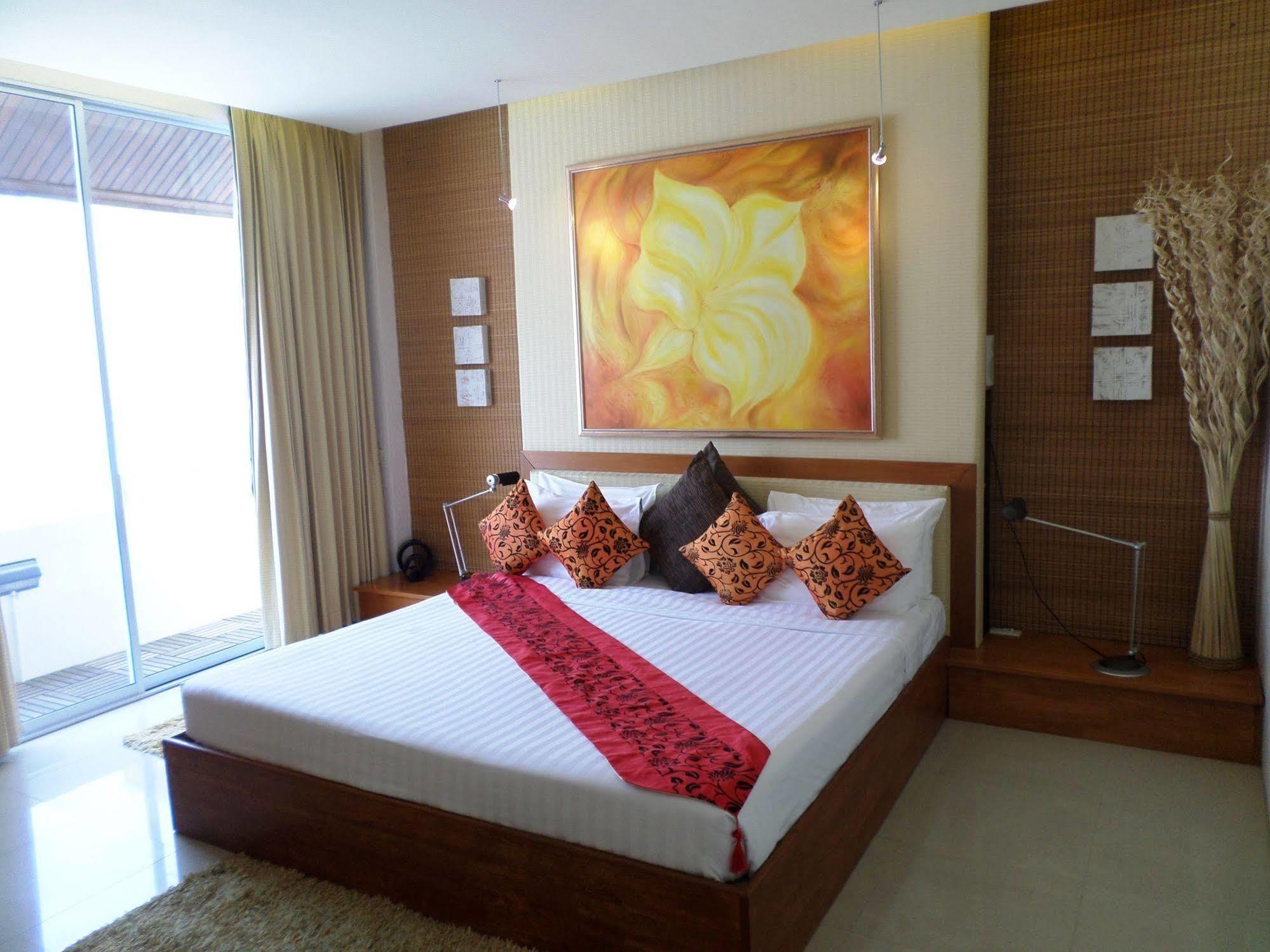 Pasadena Lodge Pattaya Luaran gambar